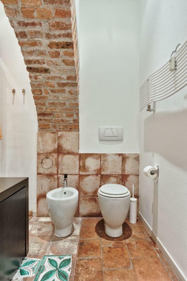 Moleloca - La Casa Del Toro Турин Экстерьер фото